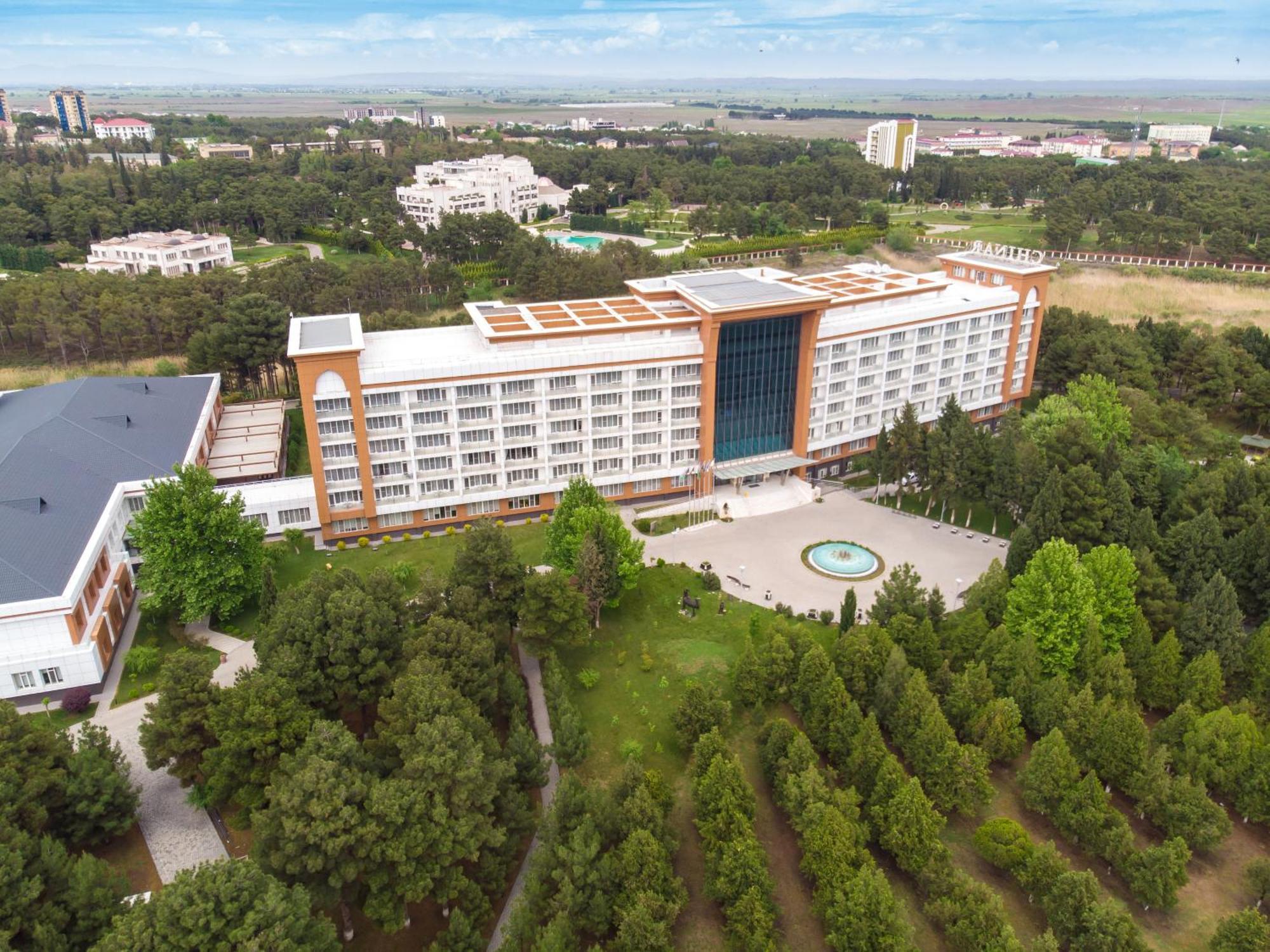 Chinar Hotel & Spa Naftalan Exterior foto