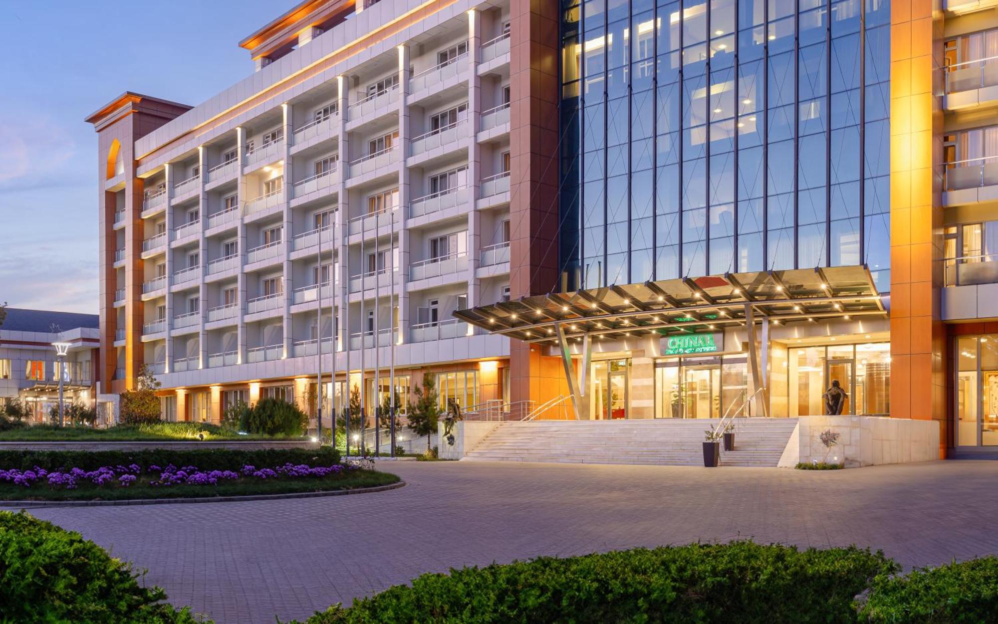 Chinar Hotel & Spa Naftalan Exterior foto