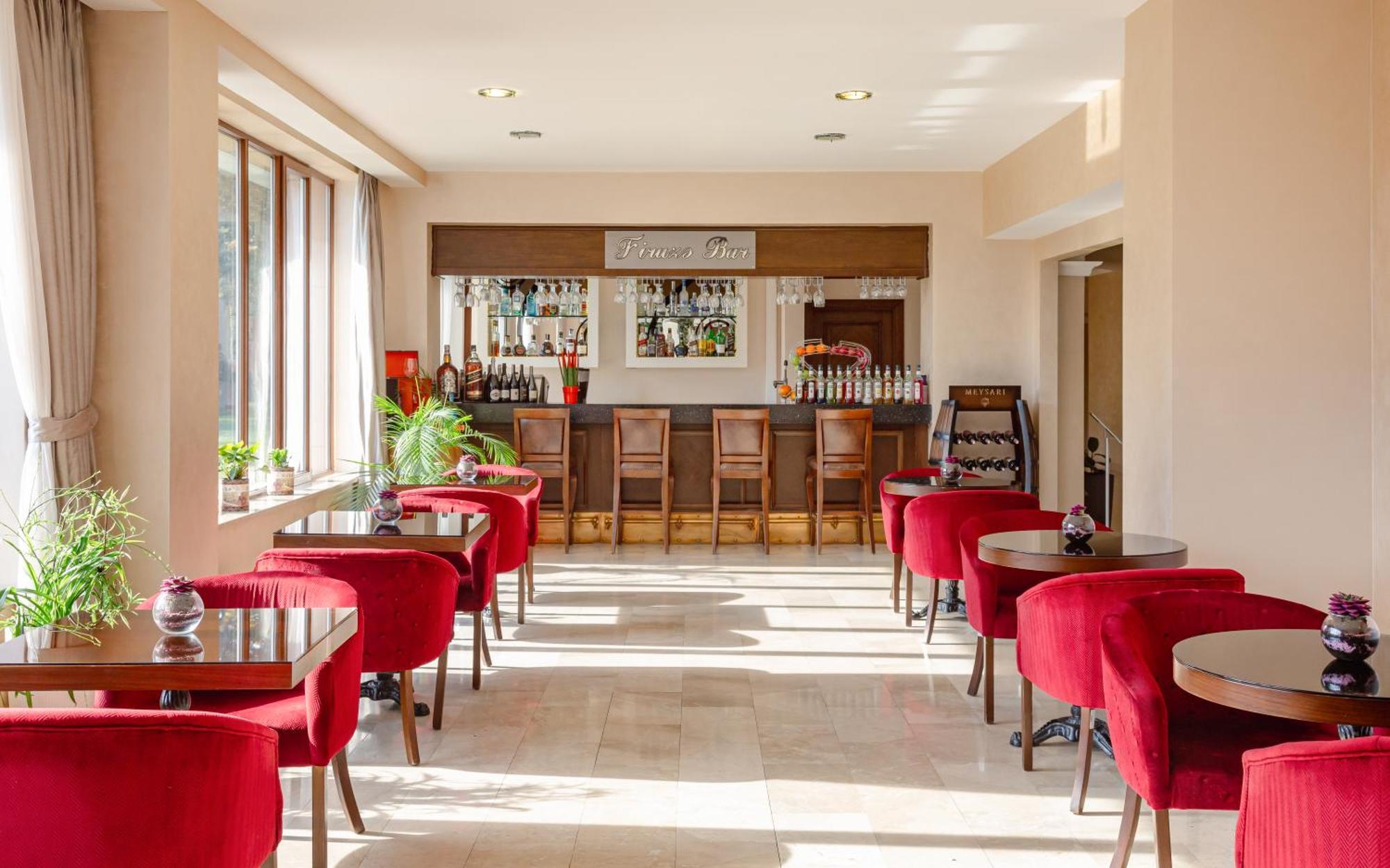 Chinar Hotel & Spa Naftalan Exterior foto